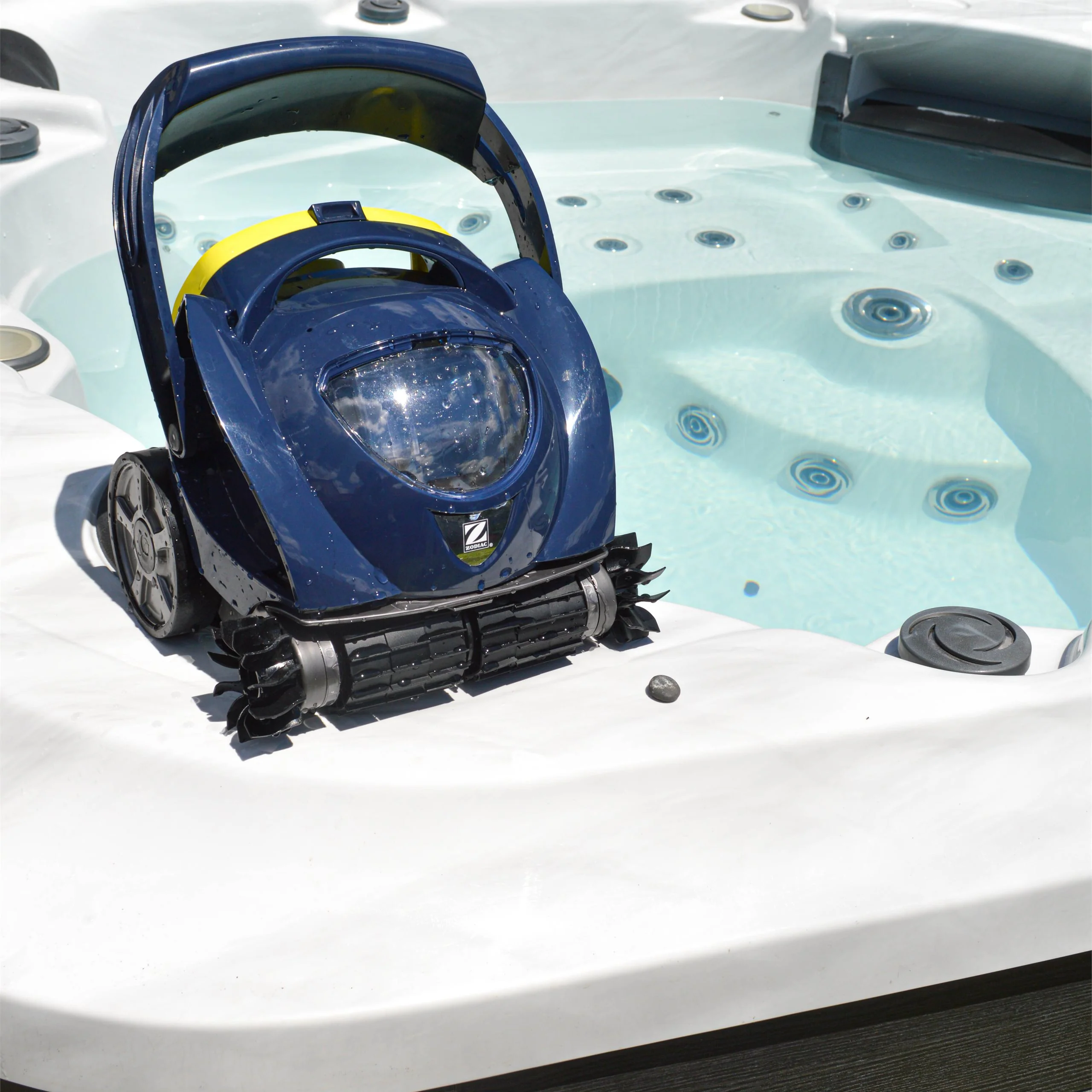 SPABOT SB1000 Spa Cleaner - Image 4